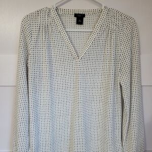 Ann Taylor Black and White V-Neck Blouse